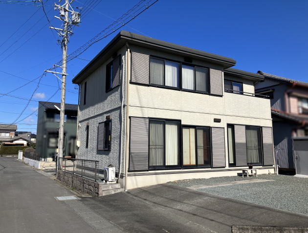 袋井市下山梨の中古住宅をお預かりしました。