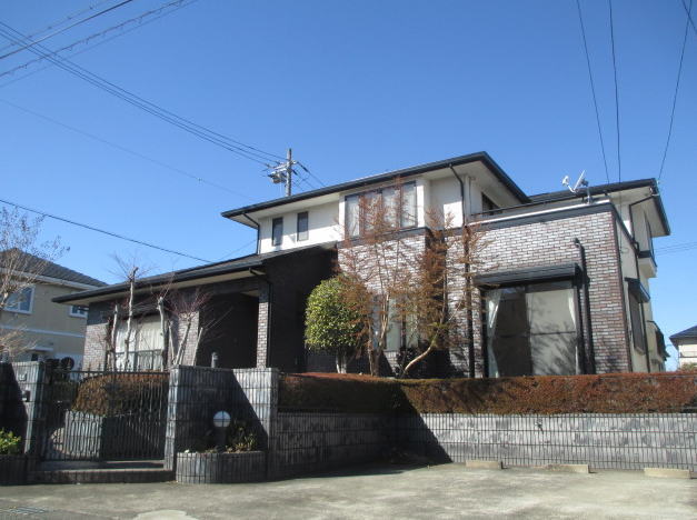 掛川市秋葉路の中古住宅をお預かりしました。