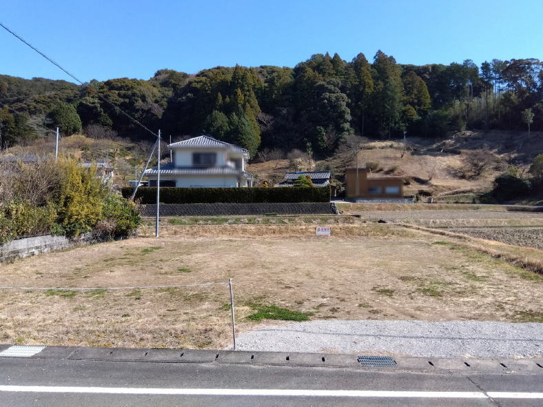 掛川市入山瀬の売土地をお預かりしました。