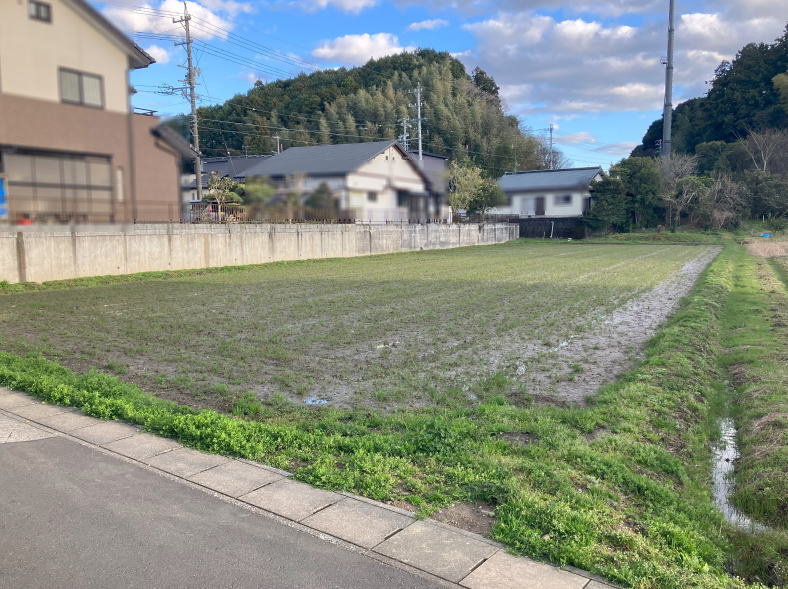 掛川市下垂木の売り土地をお預りしました